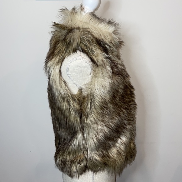 #4 Ci Sono Faux Fur Vest Size Small - Picture 10 of 12